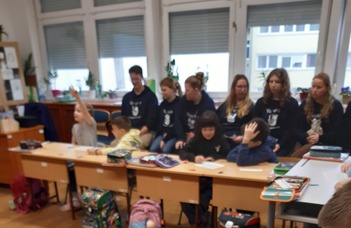 HOLLAND DIÁKOK VENDÉGSÉGE A DAMIBAN